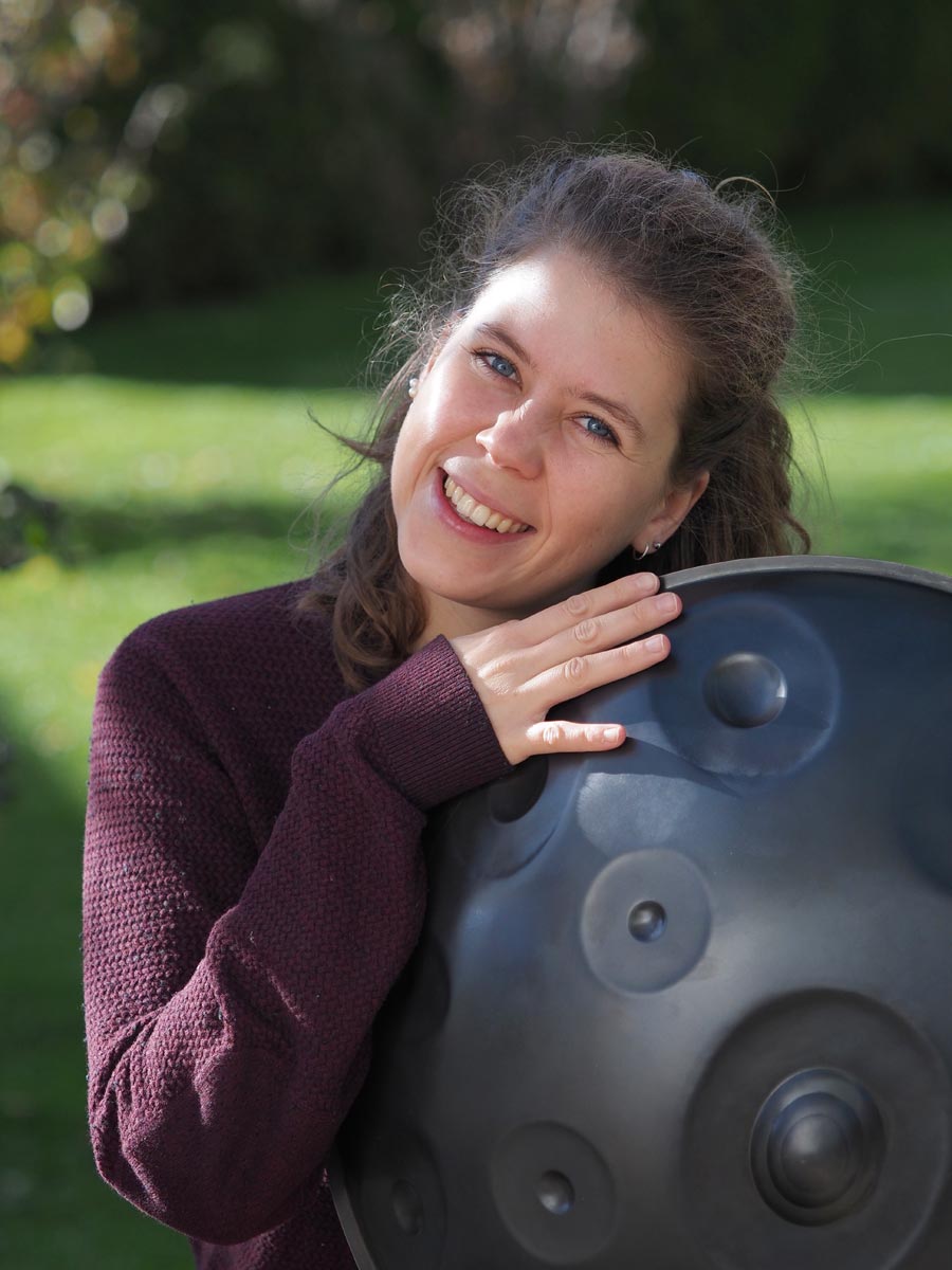 Lisa-Marie Lausmann Handpan Workshop