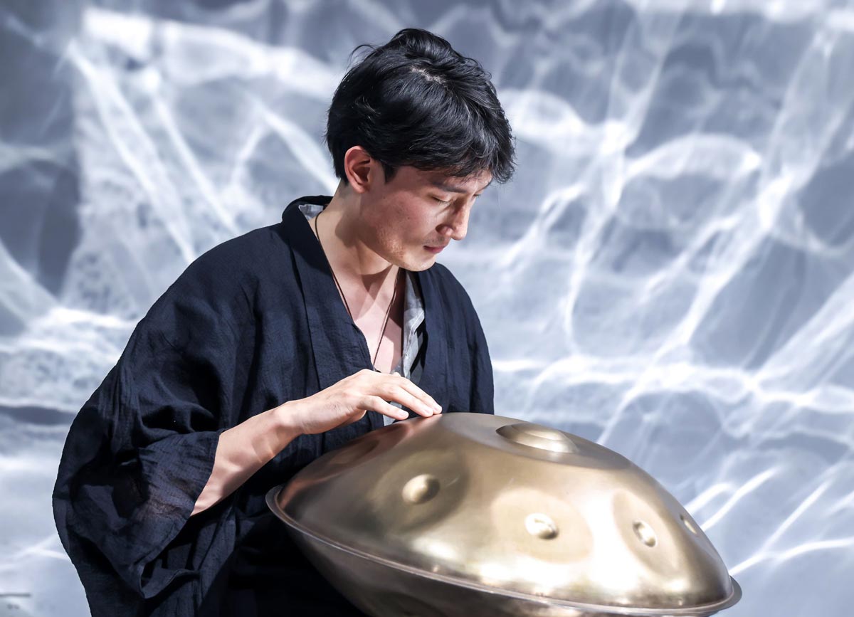 Mainz – Handpan Konzert mit Ian (尹引 / Yin Yin)